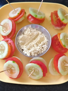 சம்மர் சாலட் (Summer salad Recipe in Tamil) செய்முறை முக்கிய புகைப்படம்