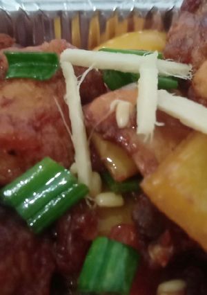 A picture of Chicken Hong Kong.