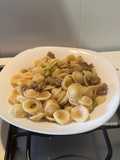 Orecchiette con zucchine e salsiccia