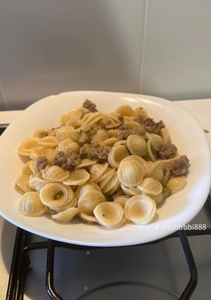 Foto di Orecchiette con zucchine e salsiccia