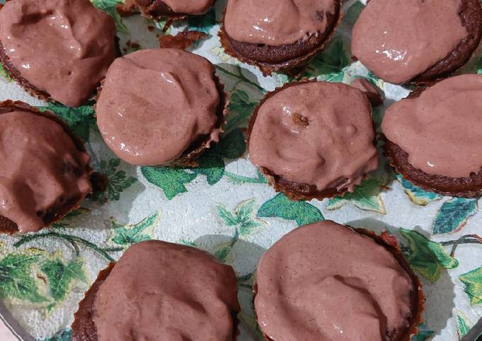 Cupcakes de café keto Receta de Emilia Navarrete- Cookpad