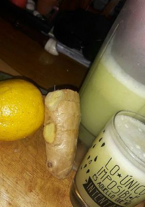 Una foto de Limonada detox y quemadora