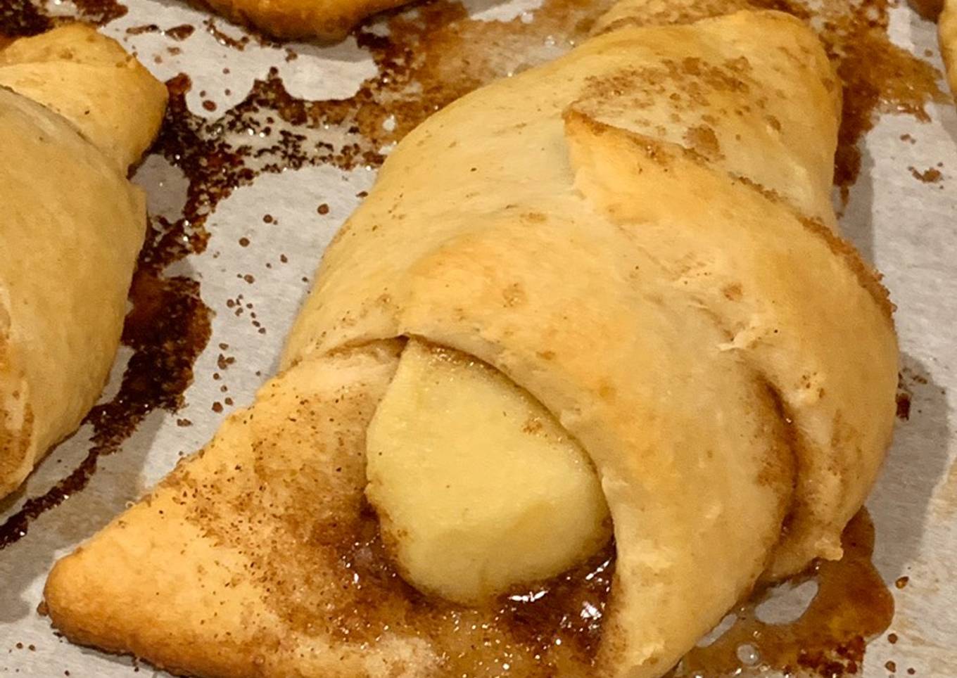 Mini apple pie