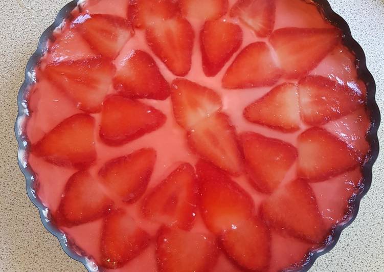 Recipe of Speedy Strawberry Cheese cake