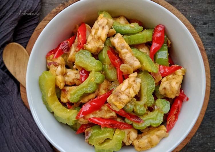 Tumis Pare Tempe