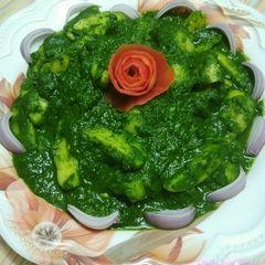 A picture of Aaloo our palak ki sabji.