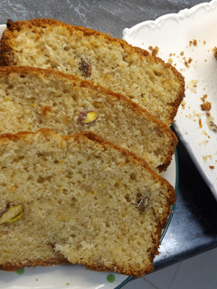 Una foto de Budín con frutos secos y aguardiente