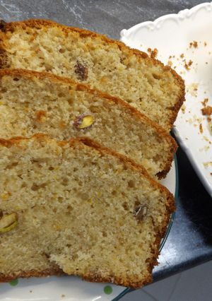 Una foto de Budín con frutos secos y aguardiente