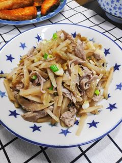 榨菜炒肉絲 的食譜成品照片