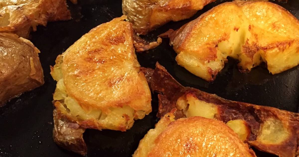 Skin On Roast Potatoes 🥔 Recipe by Sonia - Cookpad
