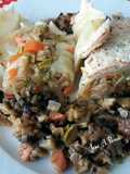Hojas de col con verduras y bechamel gratinada