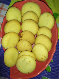नानखताई (Nankhatai recipe in Hindi) रेसिपी मुख्य फोटो