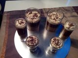 تحلية طبقات القهوة
