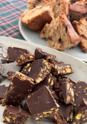 Una foto de Turrón de chocolate con kikos