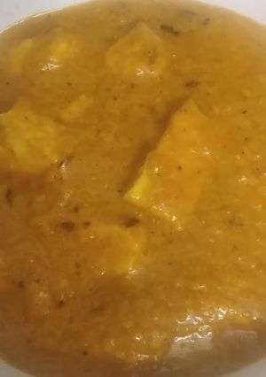 A picture of Shahi paneer.