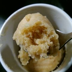 A picture of Vanilla mug cake.