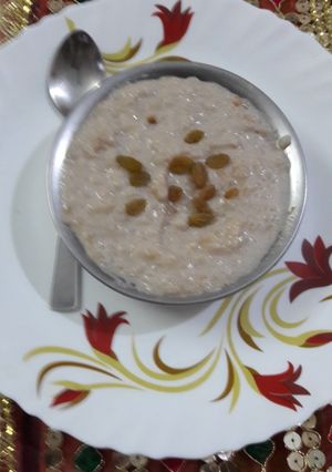 A picture of Poha kheer.