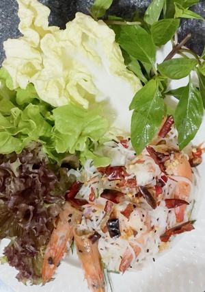 รูปของ ยำข้าวปุ้ย กุ้งกริล clean food