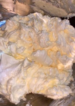 Foto resep Butter cream terenak!Swiss meringue butter cream 🍦