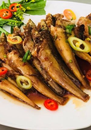 Hình của món Cá bống biển kho tiêu.