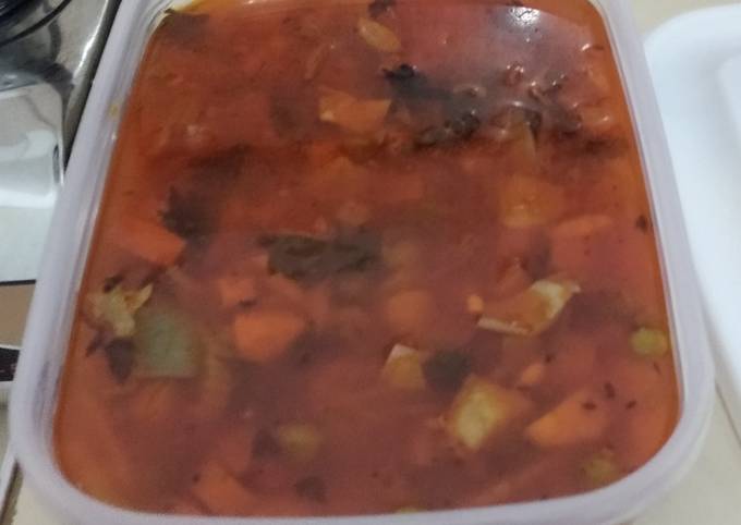 Bagaimana Membuat Sup Merah yang Sempurna