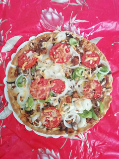 عکسی از دستور پیتزا مرغ و سبزیجات تابه ای