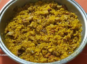 Foto principal de Arroz con carne para "señoritos"