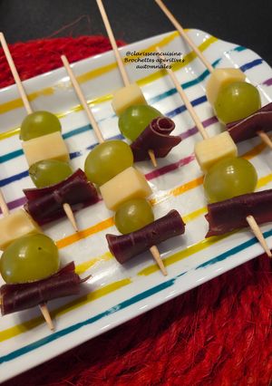 Une photo de Brochettes apéritives automnales