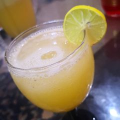 A picture of Mix fruit mojito.