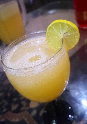 A picture of Mix fruit mojito.