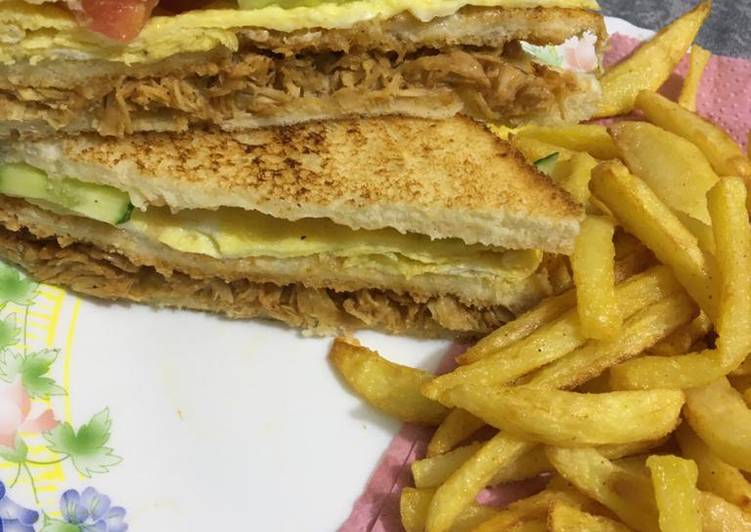 Recipe of Ultimate Club sandwich