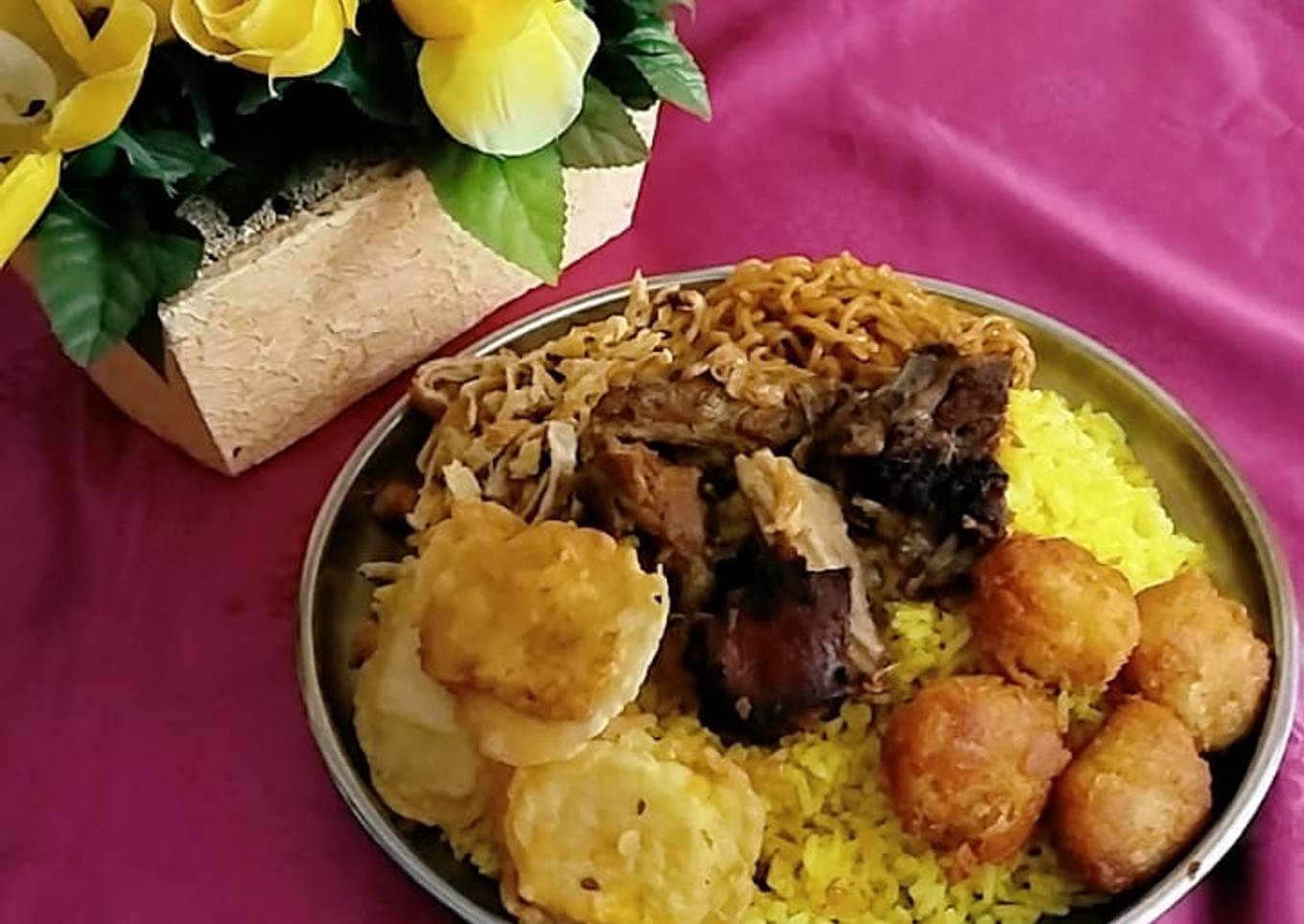 Nasi kuning Dapur jihan