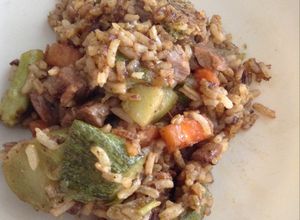 Una foto de Arroz frito (chino)