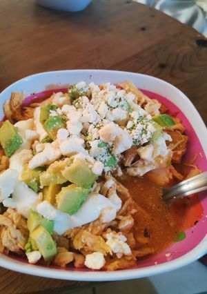Una foto de Sopa de tortilla con pollo