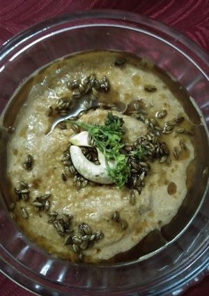 A picture of Coconut_ tomato chutney.