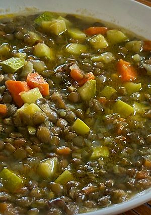 Foto principal de Lentejas con picadillo de verduras