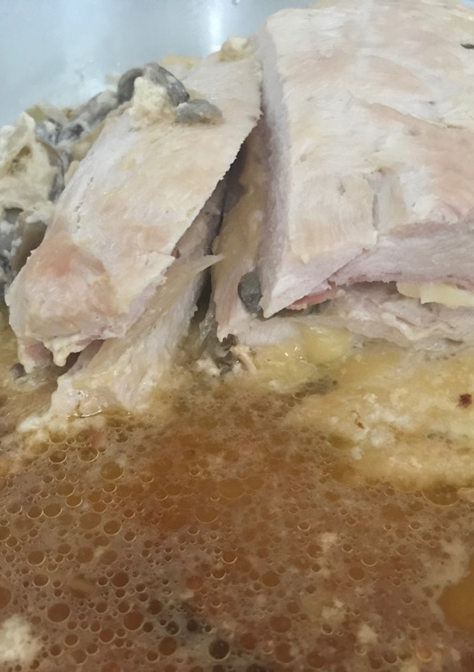 Una foto de Pechuga de pavo rellena de champiñones 🍄