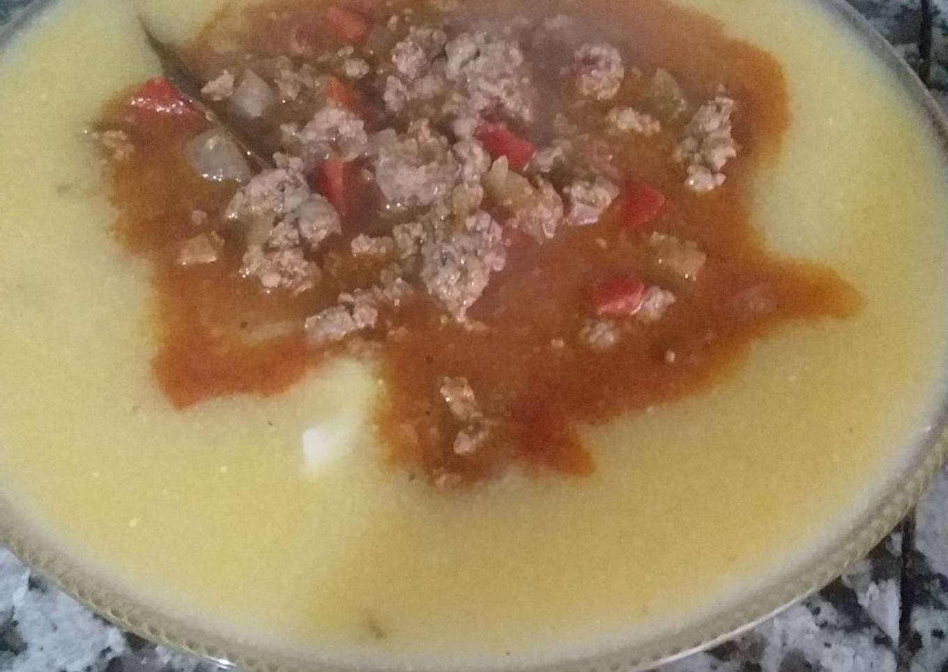 Polenta con carne picada