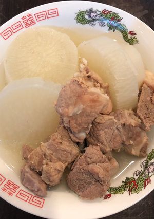 蘿蔔排骨湯 的食譜成品照片