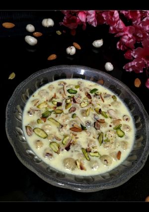 A picture of "Shahi Makhana kheer".