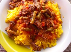 Una foto de Arroz con Cúrcuma a la Cayena
