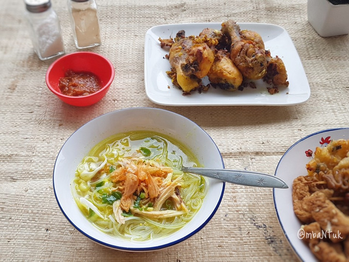 Ternyata ini lho! Bagaimana cara bikin Ayam Goreng dan Soto Bening Kuah Kuning (1 resep jadi 2 masakan) dijamin gurih