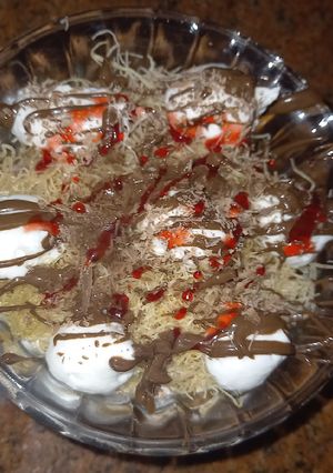 صورة لوصفة أطيب أكواب كنافة بالشوكولاته والفريز 🍫🍓
