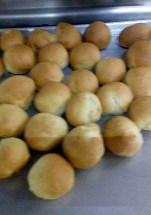 Una foto de Bolitas de pan o pan de fiesta