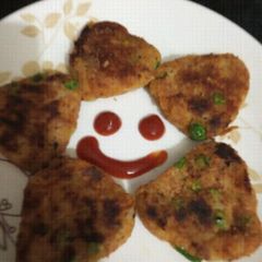A picture of Aloo tikki.