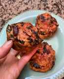 Buñuelos con hojas de remolacha y sus pencas