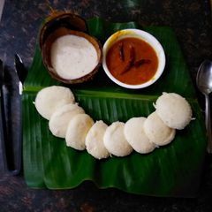 Idli A picture of Idli.