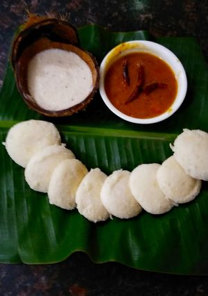 A picture of Idli.