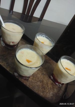 A picture of Mango mastani with strawberry flavour.