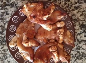 Foto principal de Manitas de cerdo cocidas a la brasa